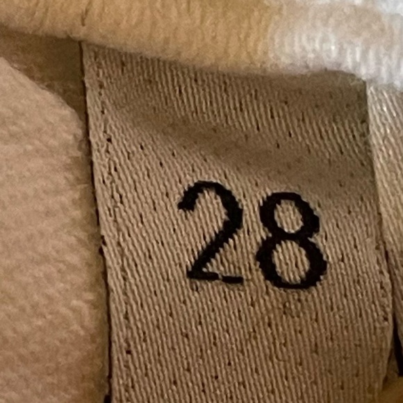 J Brand white jeans with zipper at ankles - Picture 4 of 9